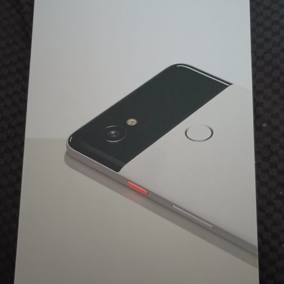 Mint Google Pixel 2 XL Unlocked Black & White. 128gb.